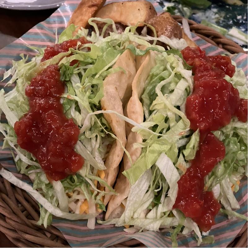 タコス2P(沖縄居酒屋 ナナチブシ)