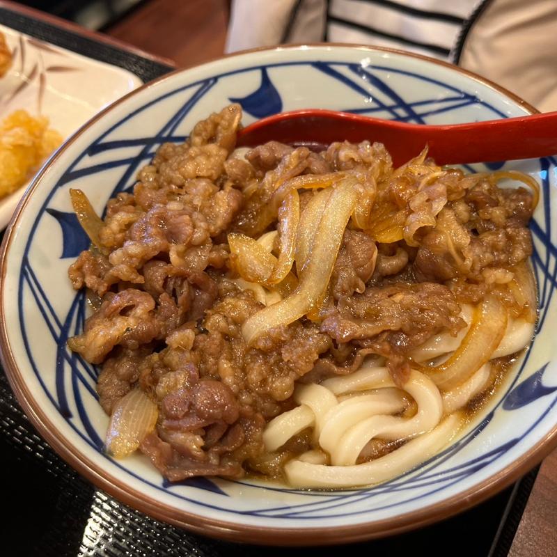 焼きたて肉ぶっかけうどん(丸亀製麺 橿原店 )