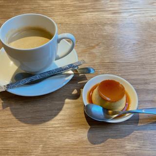 カスタードプリン、ホットコーヒー(porte cafe（ポルトカフェ）)