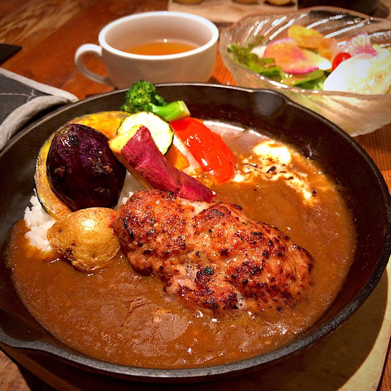 自家製ハンバーグ(150g)＆国産野菜のみのる焼きチーズカレー(グリルみのる)