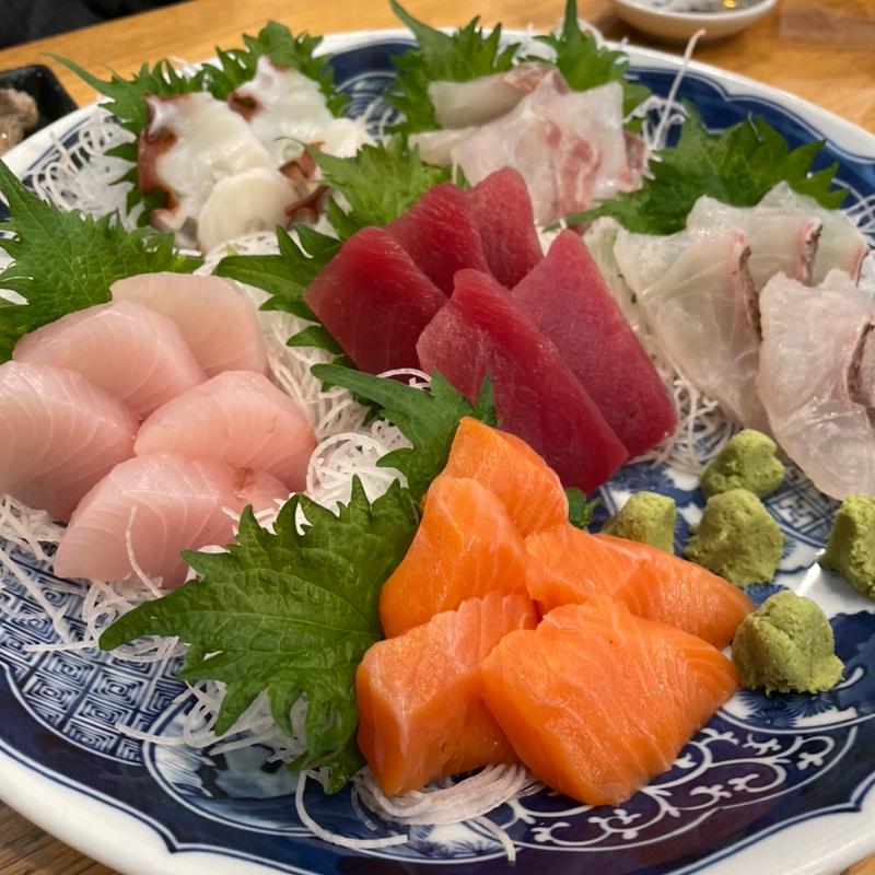 刺身盛合せ(江戸前割烹 三是寿司)