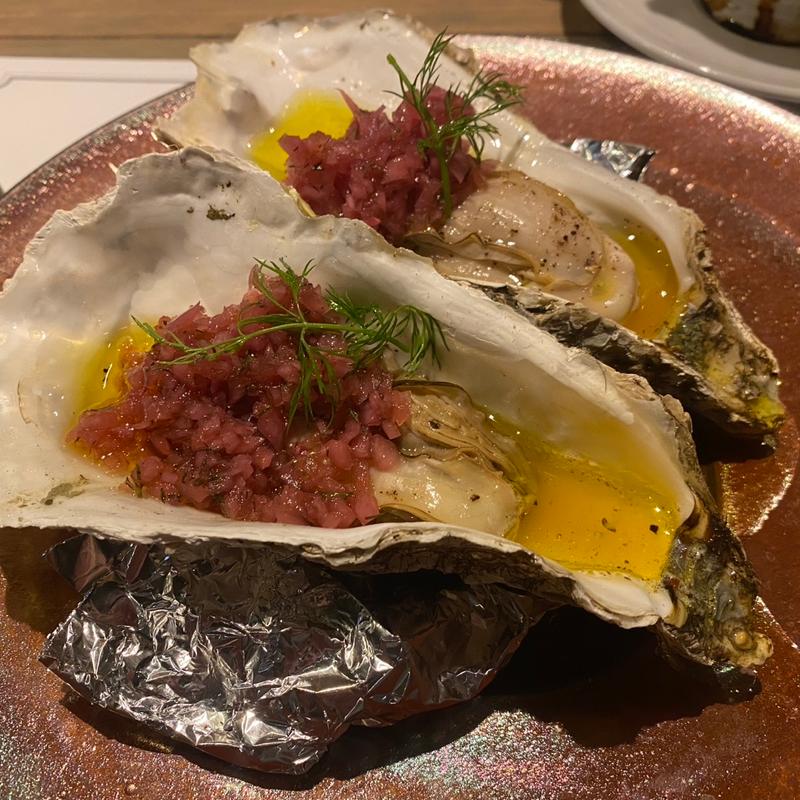 牡蠣の炭火焼き(炭火肉焼き倉庫　CONOYOSHI)