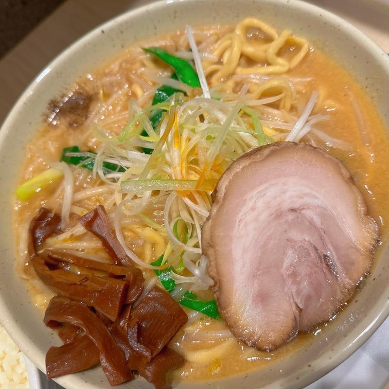 バリ味噌ラーメン大盛(つじ田 味噌の章 東京駅店)