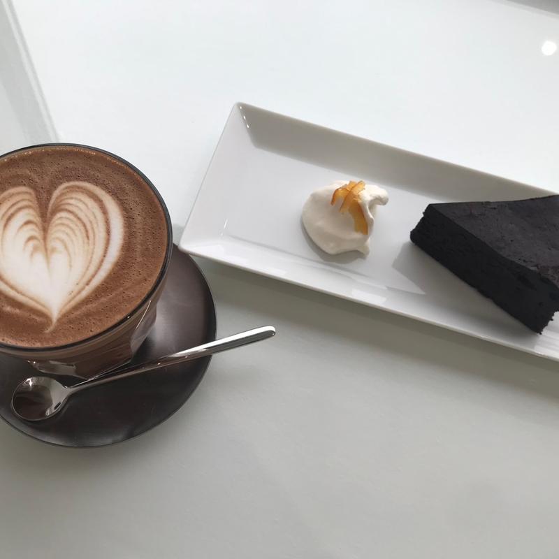 (CAFE LAube 2号店)