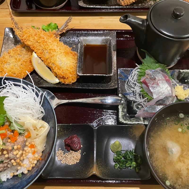 アジづくし御膳(海鮮丼専門店 伊助 （いすけ）)