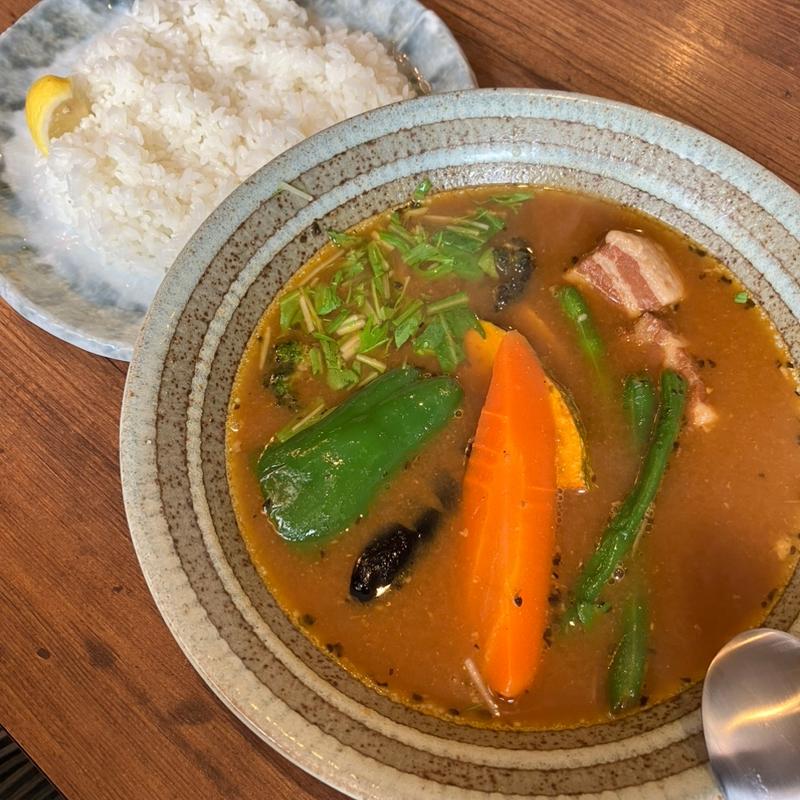 やわらかポーク角煮と野菜　スープカレー(すーぷかれー専門店　薩摩剛家 )