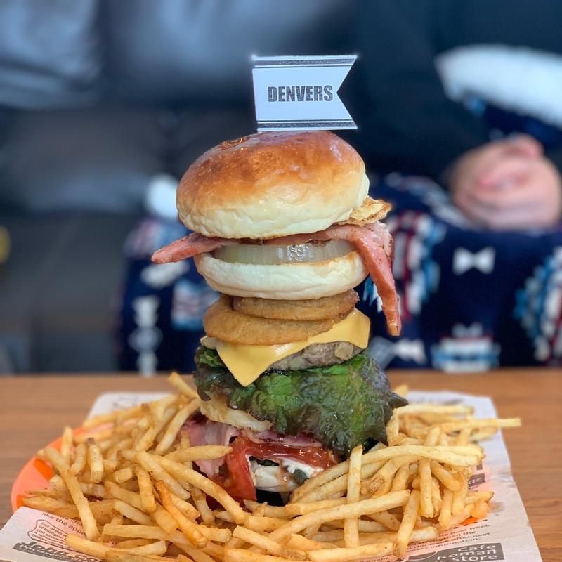 (American Cafe DENVERS)