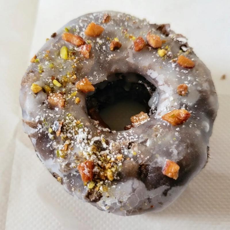 ヨロイヅカ式デニッシュショコラドーナツ　マロンキャラメルサレ(ミスタードーナッツ)