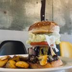 FAT BACON CHEESE BURGER(Overcook Burger Bar オーバークック・バーガー・バー)