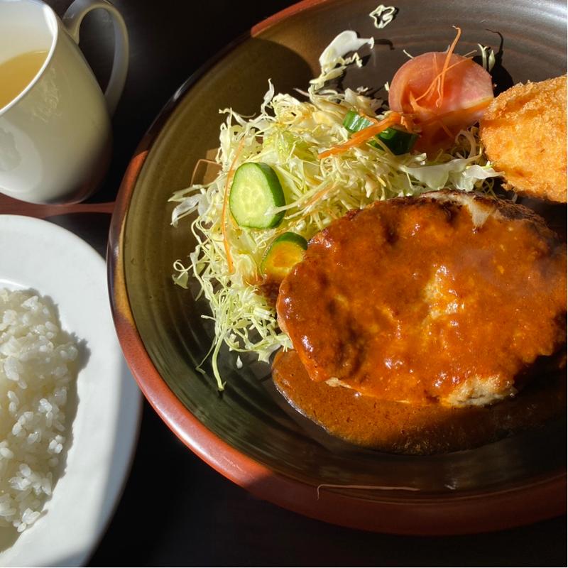 ハンバーグとカニクリームコロッケセット(メルカート )