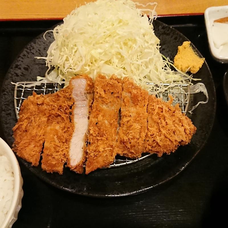 さがみ豚の熟成ロースかつごはん(栄泉)