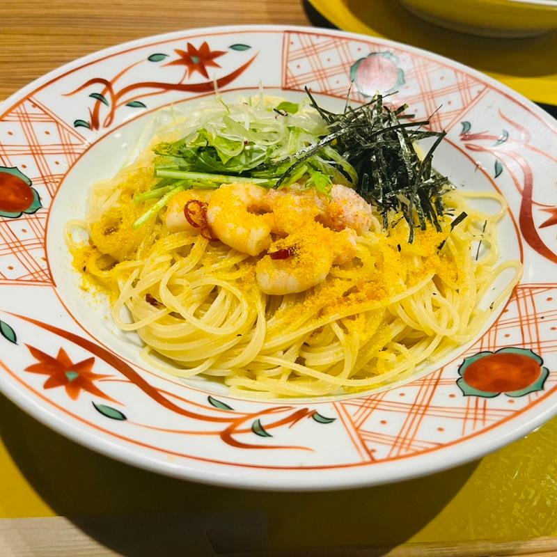 紅ズワイガニと海老と本からすみのペペロンチーノ(先斗入ル なんばウォーク店)