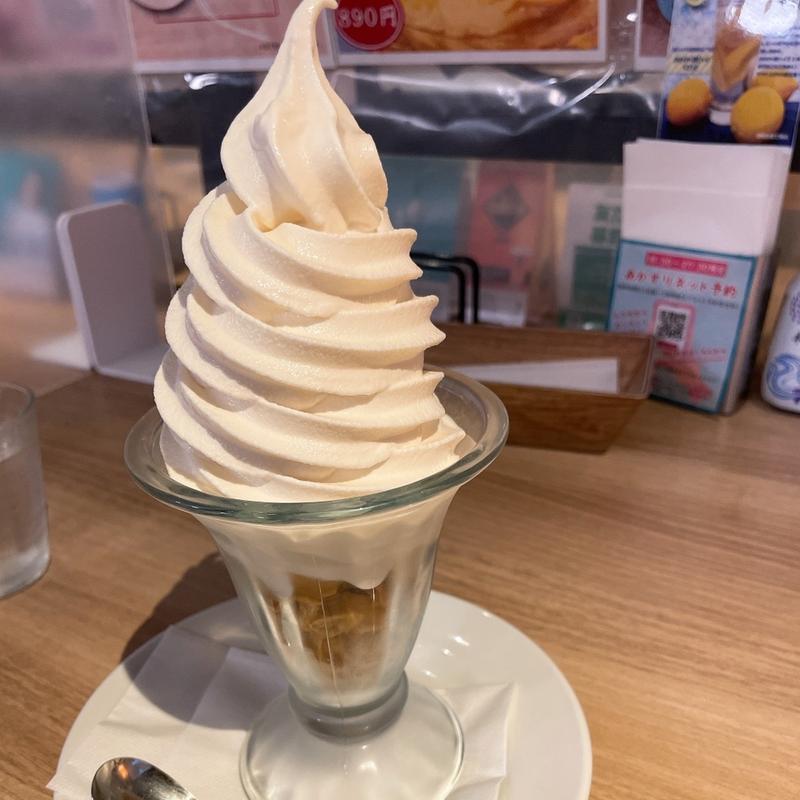 ソフトクリーム(プレーン)(リフレッシュダイニング クー （Refresh Dining KOO）)