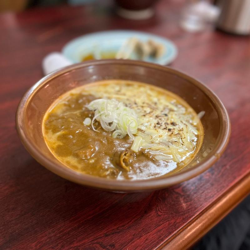 カレーチーズラーメン(ラーメン満)