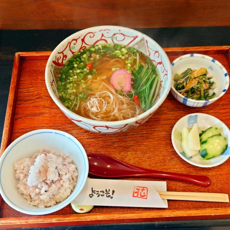 支那そばらんち(支那そば·つけめん 花·花)