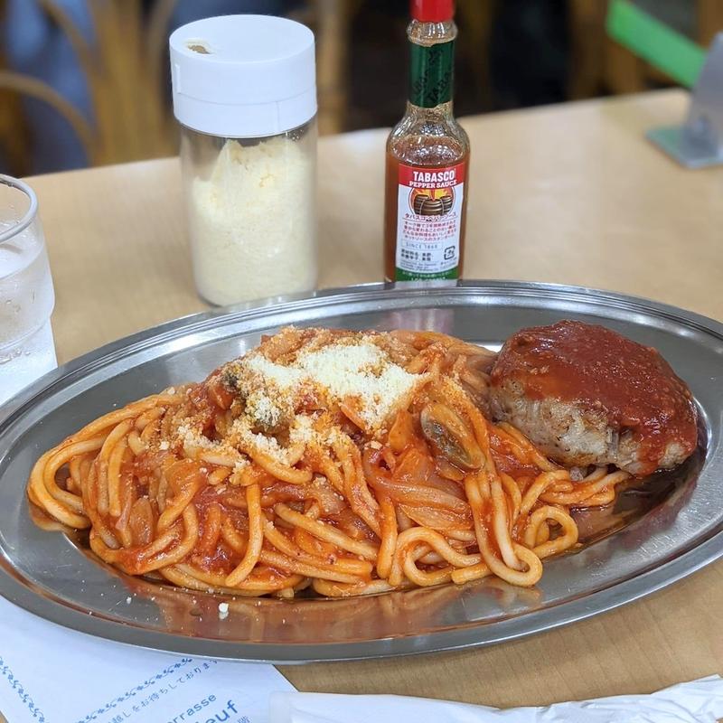 ハンバーグスパゲッティ(カフェテラス ポンヌフ)