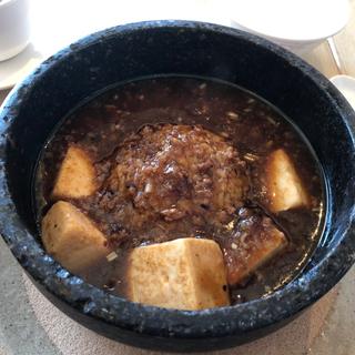 石焼麻婆丼(中華料理 チャイナテーブル 新大阪ワシントンホテルプラザ)