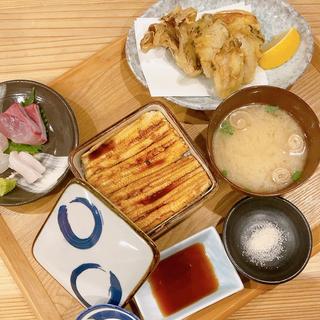 小さな穴子重と牡蠣の天ぷら・刺身定食(みこと屋)