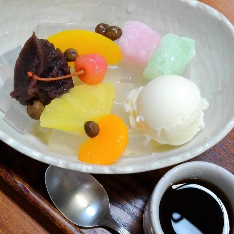 クリームあんみつ(菓子処 新盛堂)