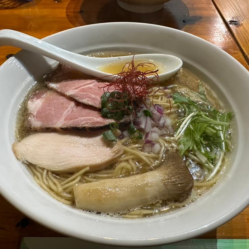 鶏白湯ラーメン(ぬまちゃんラーメン)