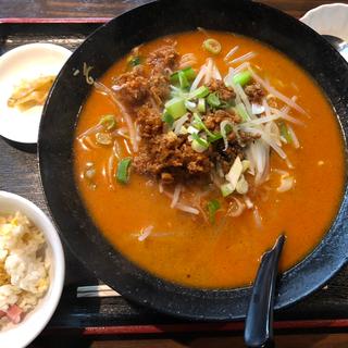 坦々刀削麺+チャーハン(川湘楼 武蔵小杉)