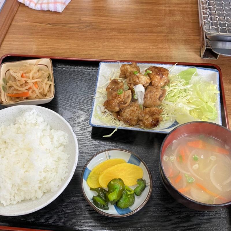 ホルモン定食(はま食堂 )