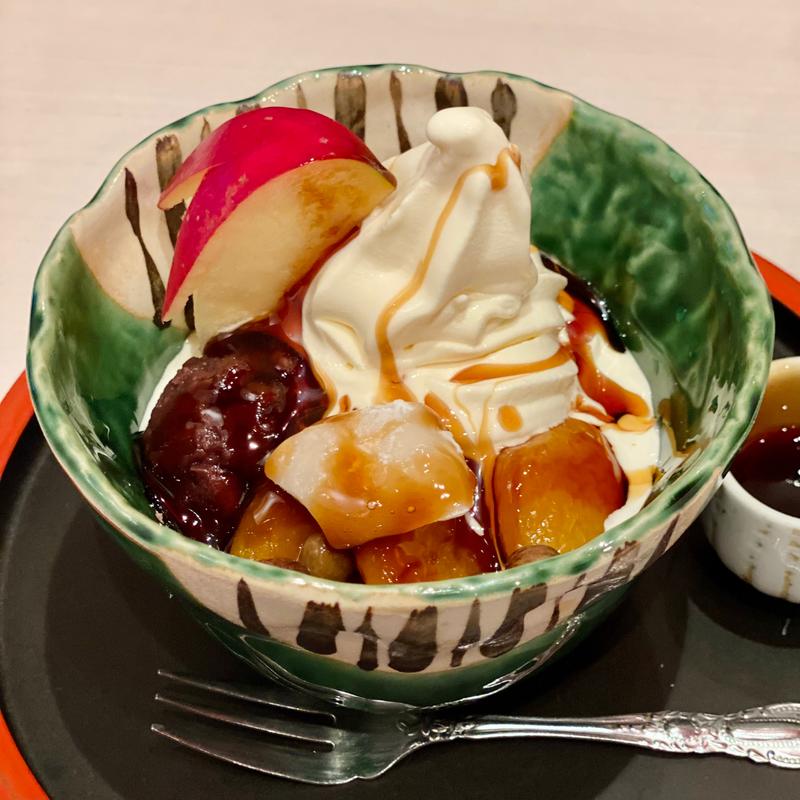 杏クリームあんみつ(甘味処田むら)