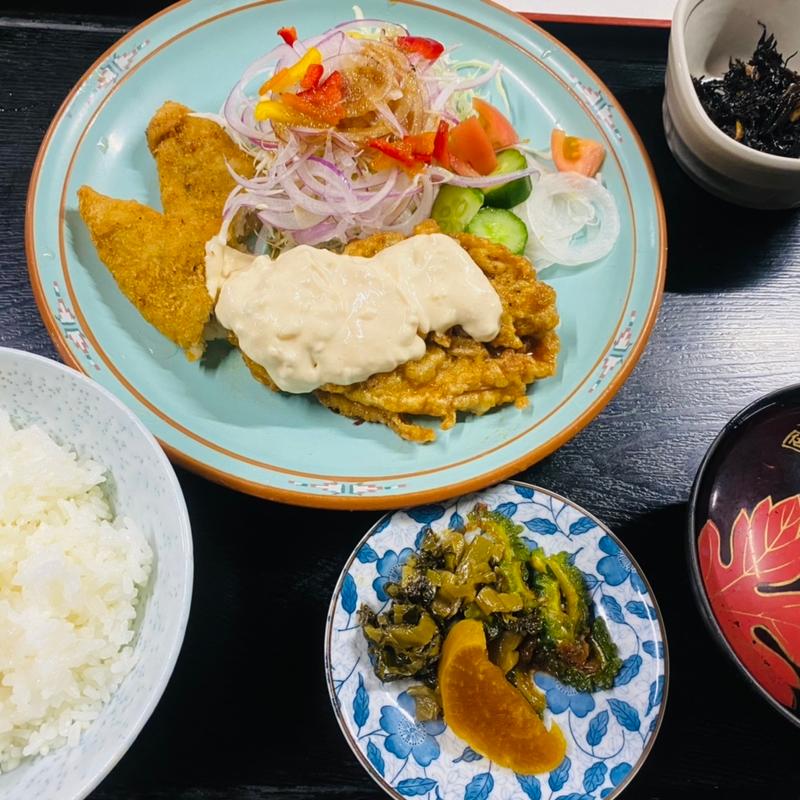 ミックス定食(むつ屋 )