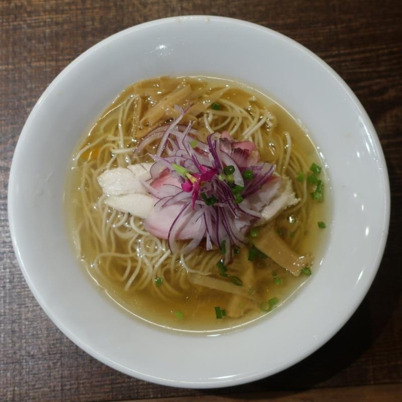 鶏と水(あっさり)塩(蜂と蝶)