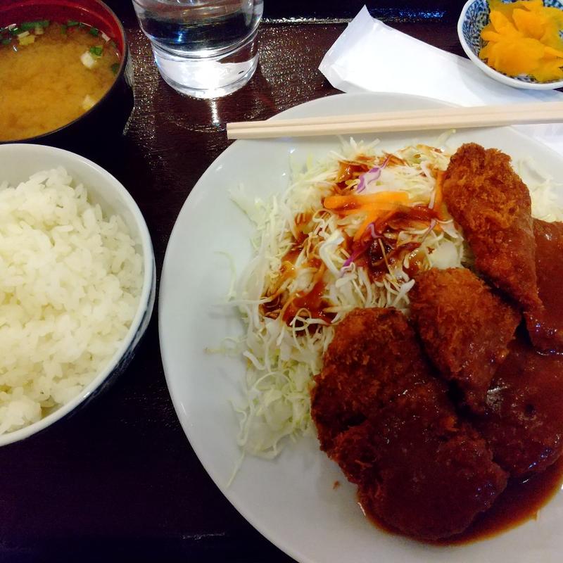 ヘレかつ定食(とんかつ山脈)