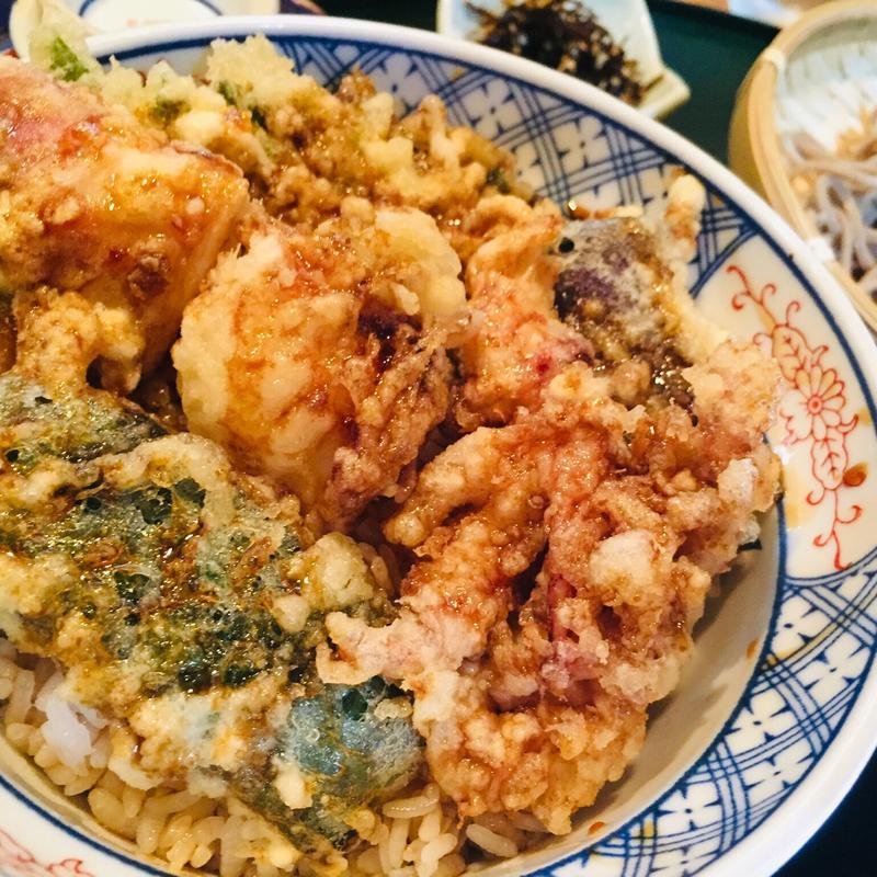 花イカの天丼(海鮮本舗 )