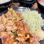 唐揚げスタ丼合盛り定食