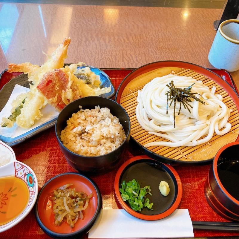 (実演手打うどん 杵屋 川越エキア店)