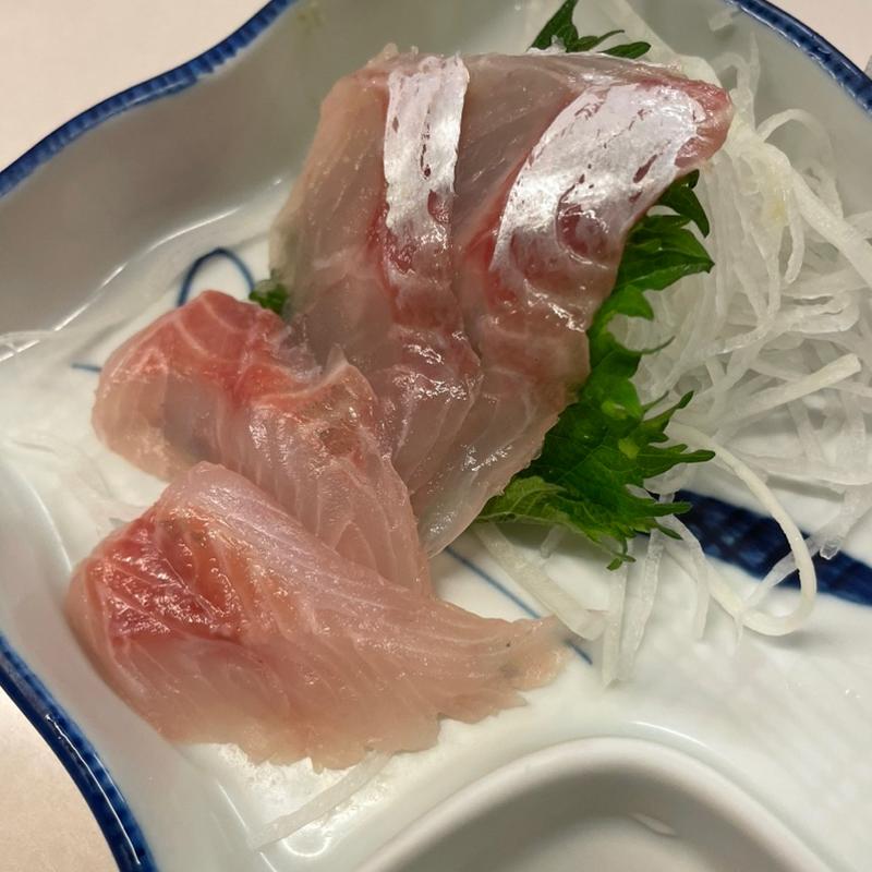 ほうぼう刺身(元祖立ち飲み屋)