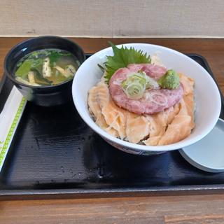 サーモンネギトロ丼(ランチセット)(からあげ丼日の家・海鮮漁師丼日ノ本家 柏木店)
