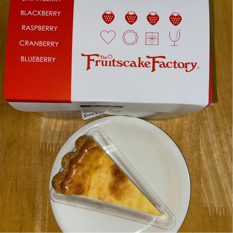 チーズケーキ(フルーツケーキファクトリー 大丸店)