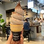 生チョコレートソフトクリーム(MIYASHITA CAFE +softcream)