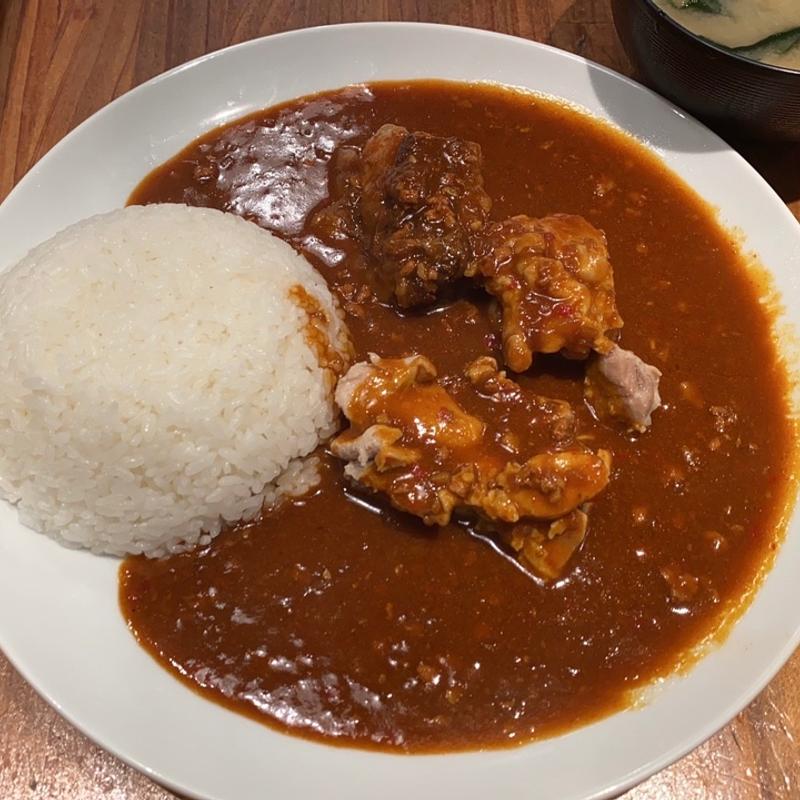 肉ゴロゴロ　カリーライス(ダル食堂 堂島地下街店)