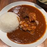 肉ゴロゴロ　カリーライス(ダル食堂 堂島地下街店)