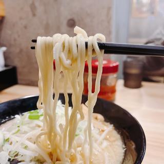 (東京豚骨 背脂とんこつらーめん 雷門 門前仲町店)