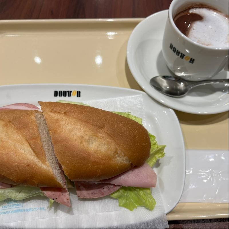 ミラノセット（ミラノサンド&ブレンドコーヒー）(ドトールコーヒーショップ 神保町駅前店 （DOUTOR COFFEE）)
