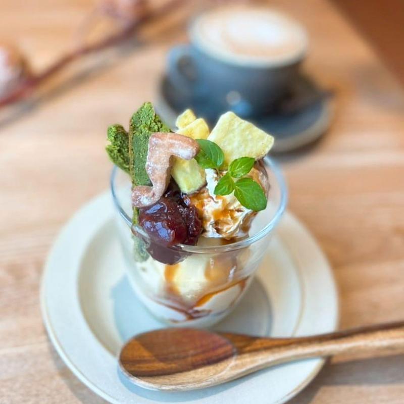 さつまいもと抹茶の和風パフェ(5 waters cafe)