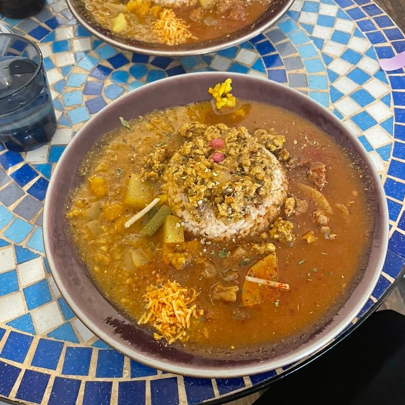 チキンキーマ＋野菜カレー＋お肉のカレー（牛すじ）(SOMA （ソーマ）)