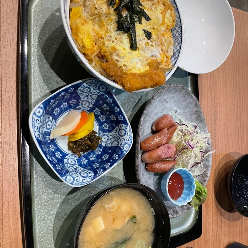 猪ソーセージ(ブランド鰻専門店 八幡屋)