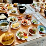 彩りおばんざいランチ(カフェダイニング～cafe snow～（カフェスノウ）)