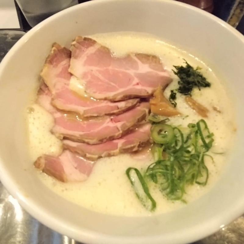 鶏白湯煮干そば(鶏白湯そば　まつ尾)