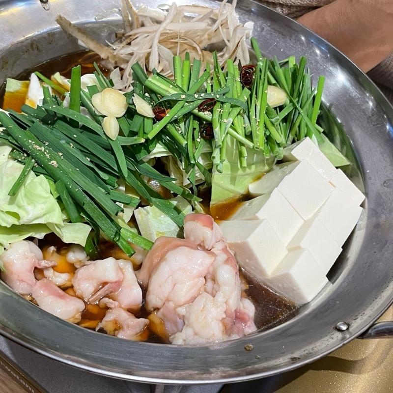 和牛もつ鍋(所沢の酒場とりすけ)