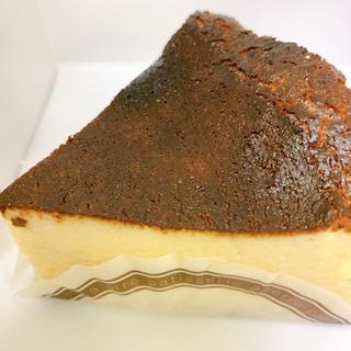 バスクチーズケーキ(ア・テール)