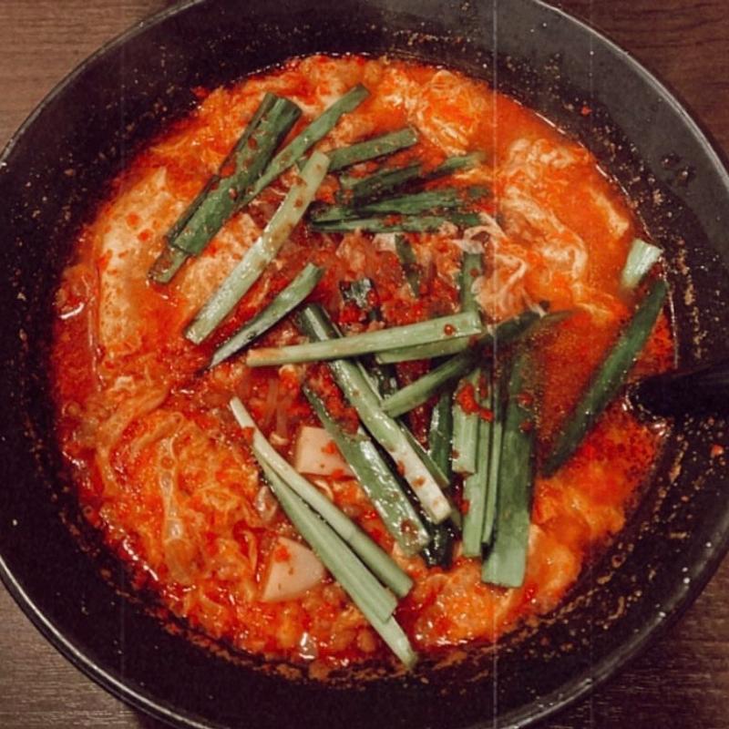 辛麺15辛(辛麺kitchen彩)