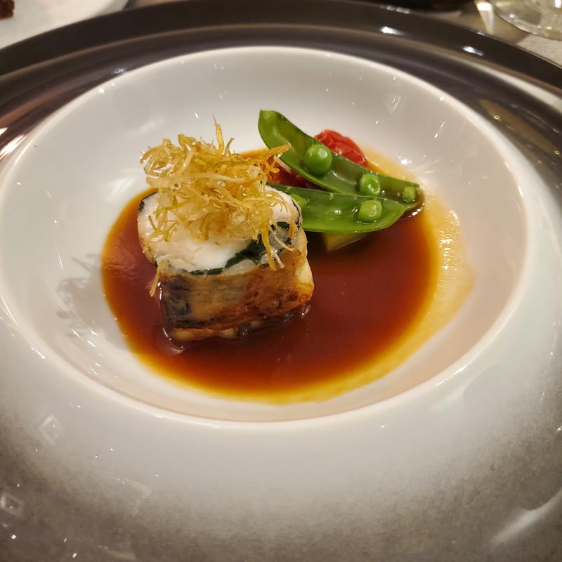 フレッシュハーブ香るアンコウのロースト　シェリソース(レストラン ラフィナージュ)